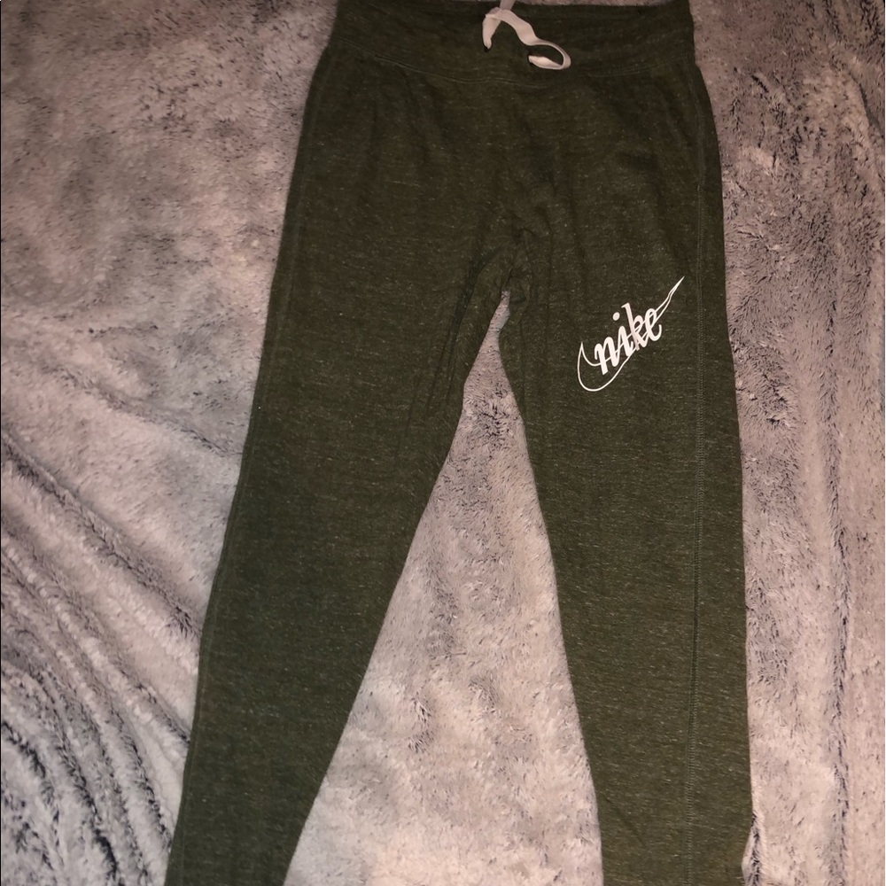 army green nike sweatpants